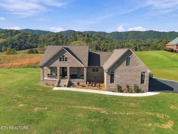 115 Starling Lane, Speedwell, TN 37870