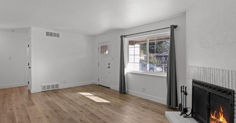 22 E H Street, Sparks, NV 89431 Photo