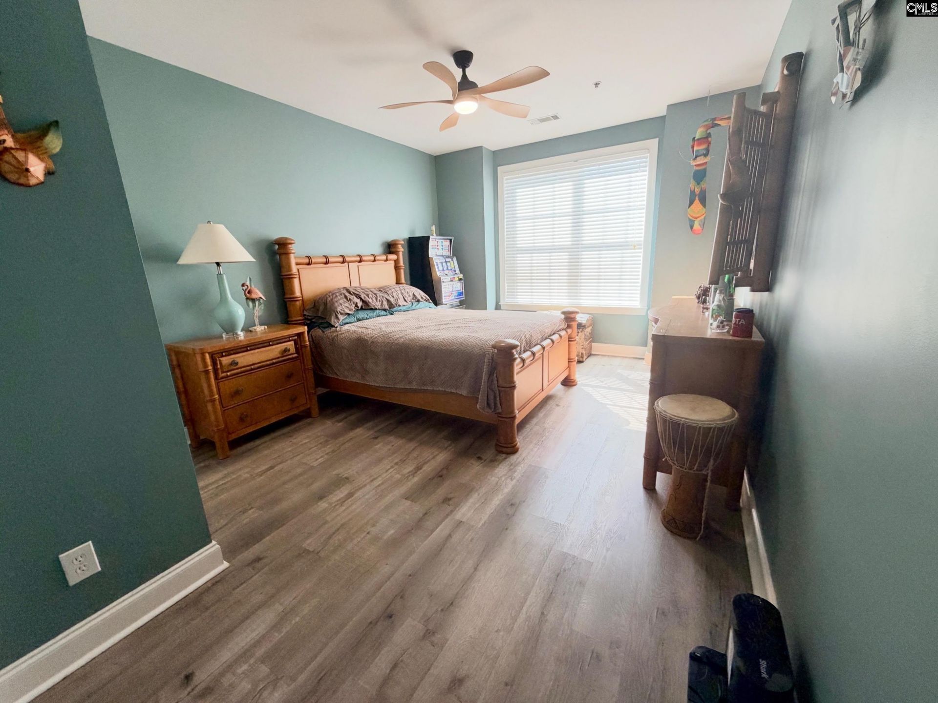 144 Breezes Drive  Photo 25