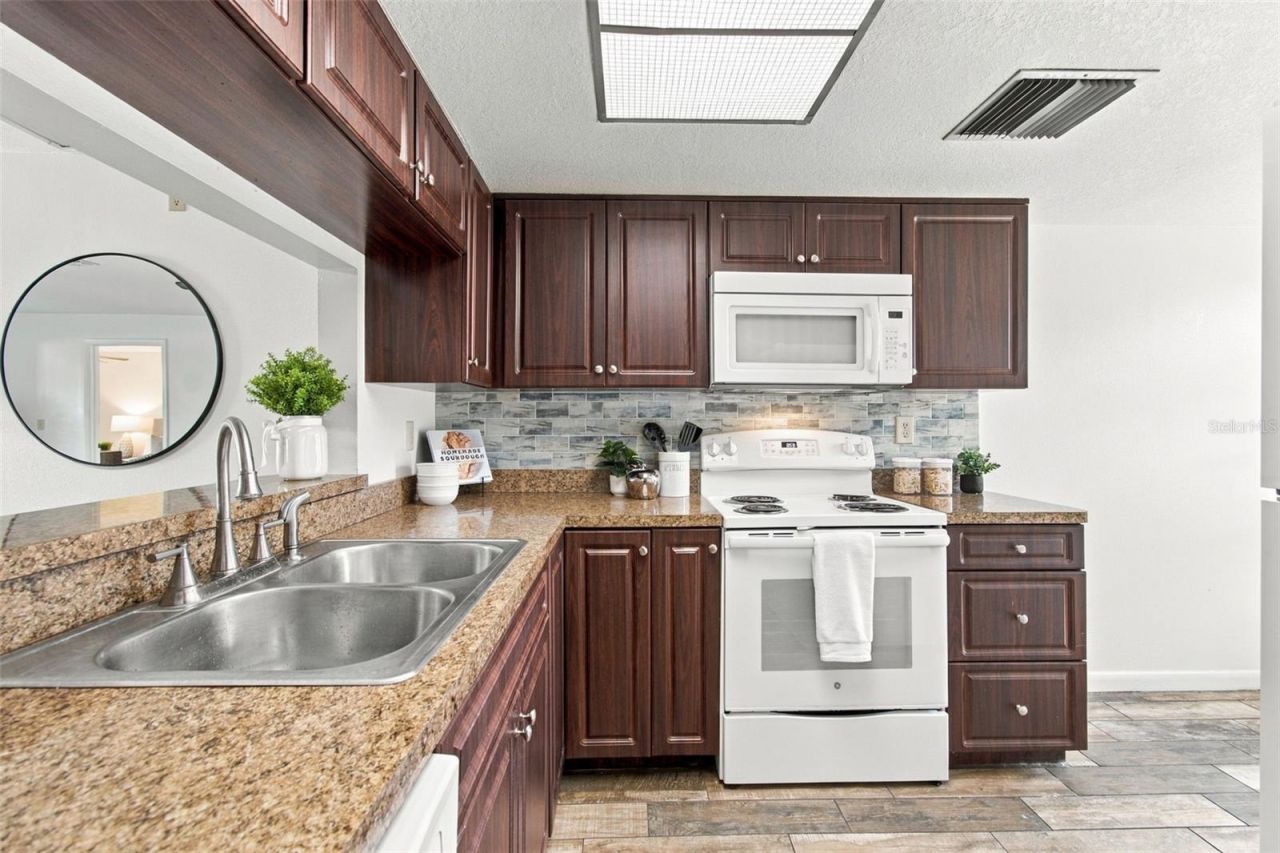 3411 Teeside Drive , Unit 3411, New Port Richey, FL 34655 Photo