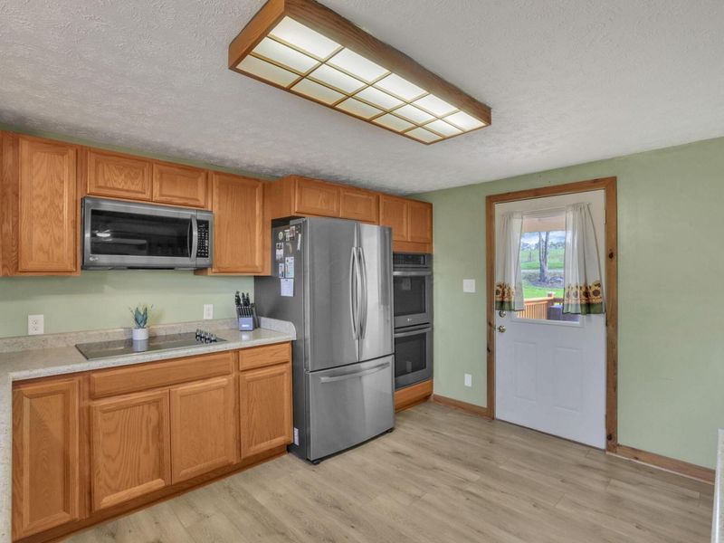 3388 Township Road 138 NE, Somerset, OH 43783 Photo 23