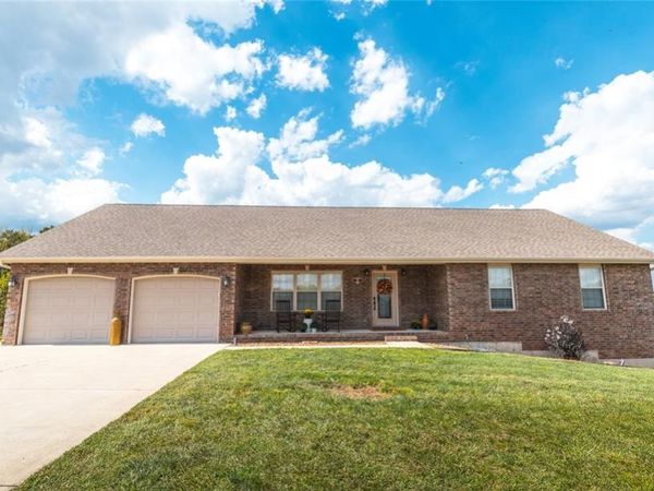 110 Paradise Street , Waynesville, MO 65583