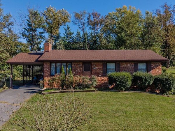1154 STUART ST, HARRISONBURG, VA 22802