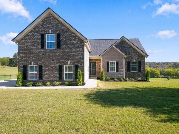 894 Tidwell Rd , Burns, TN 37029