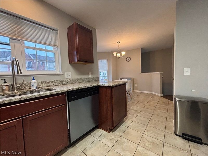 1927 E 86th Street, Cleveland, OH 44106 Photo 11