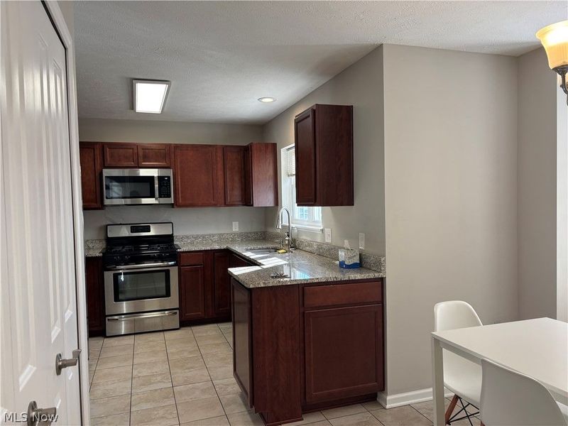 1927 E 86th Street, Cleveland, OH 44106 Photo 5