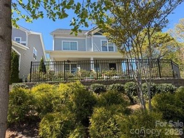 527 E Huntersville Concord Road E, Huntersville, NC 28078