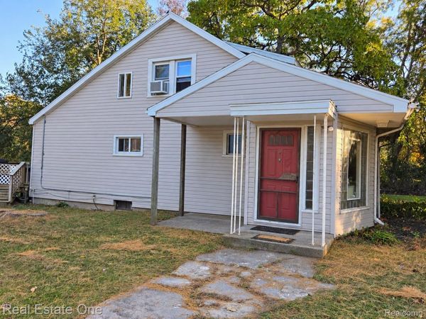 2545 Massena Street, Commerce Township, Mi 48382