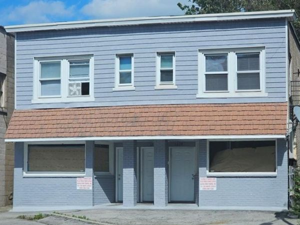 1274 Dewey Avenue , Rochester, NY 14613
