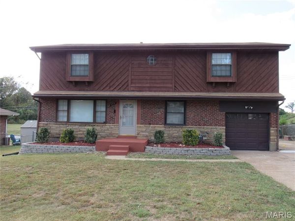 9719 Durham Drive , St Louis, MO 63137