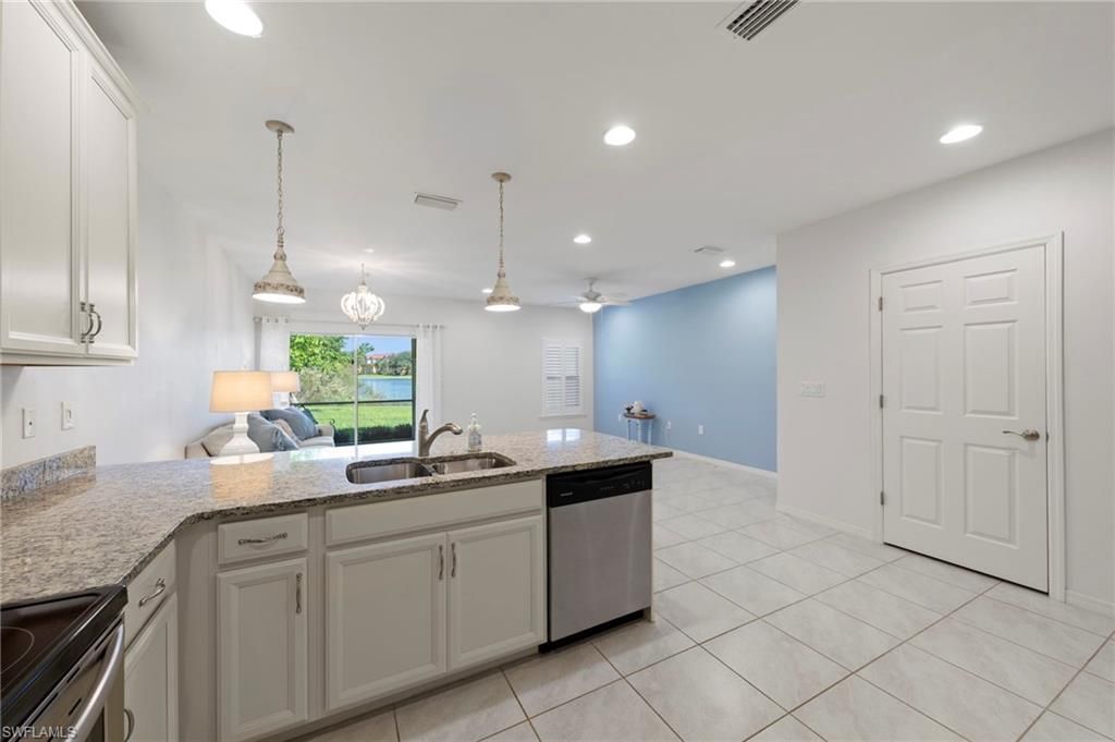 12555 Laurel Cove Dr , Fort Myers, FL 33913 Photo