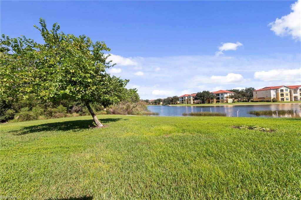12555 Laurel Cove Dr , Fort Myers, FL 33913 Photo