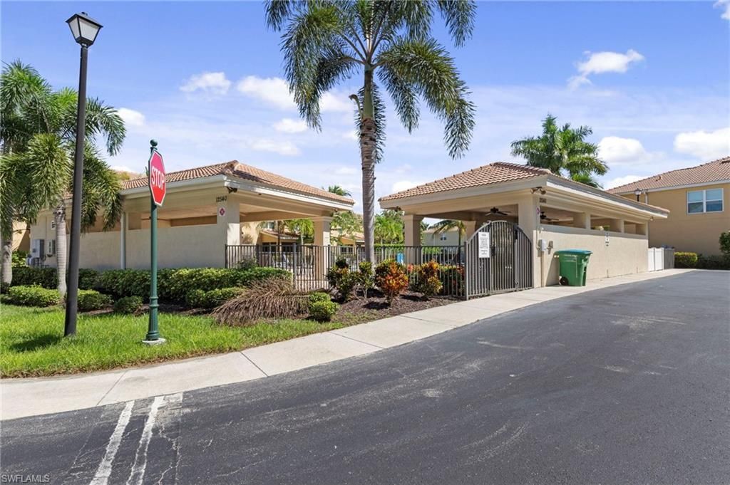 12555 Laurel Cove Dr , Fort Myers, FL 33913 Photo