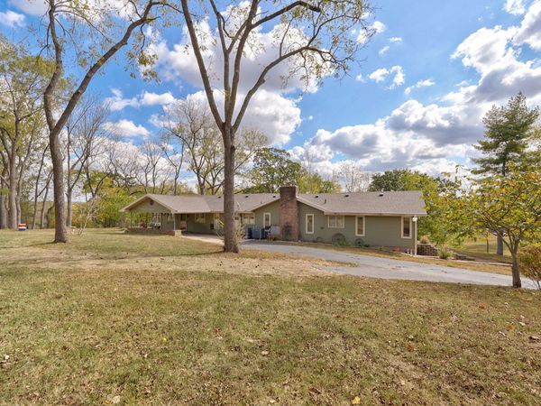 4005 W Farm Road 6 , Brighton, MO 65617