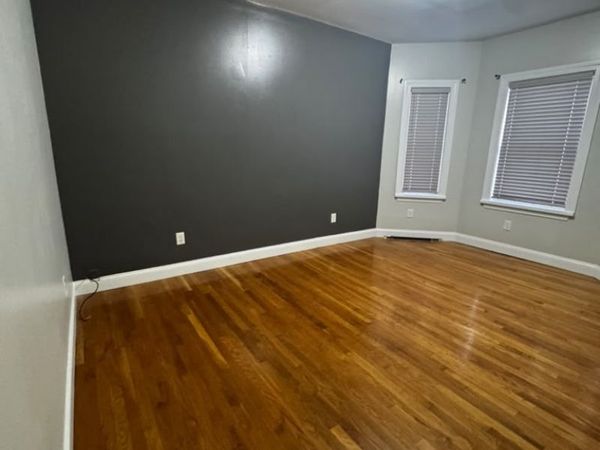 11 Lynn St, Unit 1, Chelsea, MA 02150