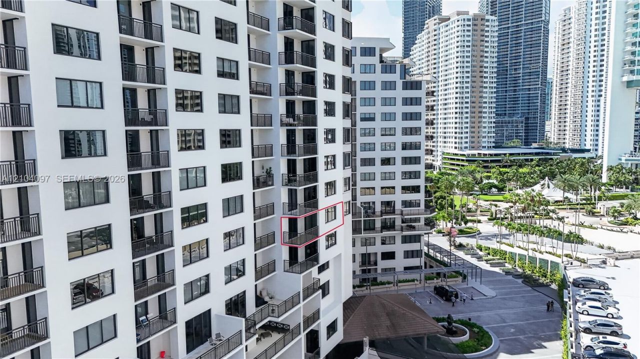 540 Brickell Key Dr , Unit 916, Miami, FL 33131 Photo
