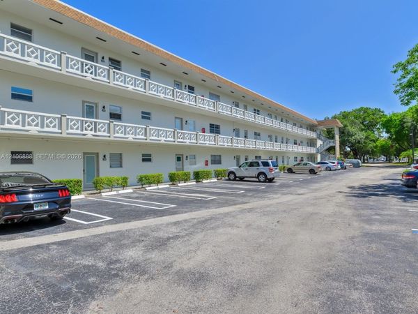3506 NW 49th Ave , Unit 508, Lauderdale Lakes, FL 33319