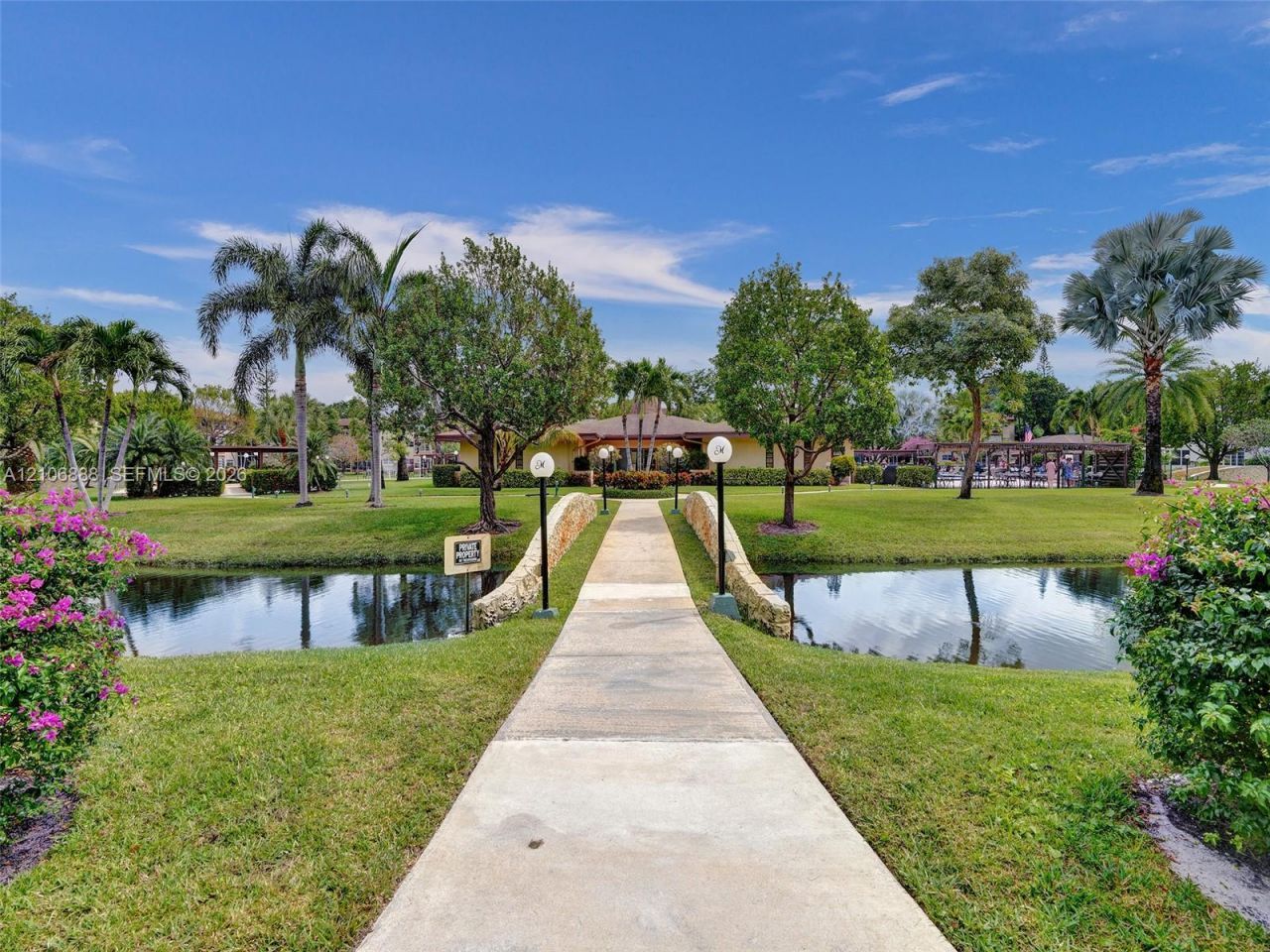 3506 NW 49th Ave , Unit 508, Lauderdale Lakes, FL 33319 Photo