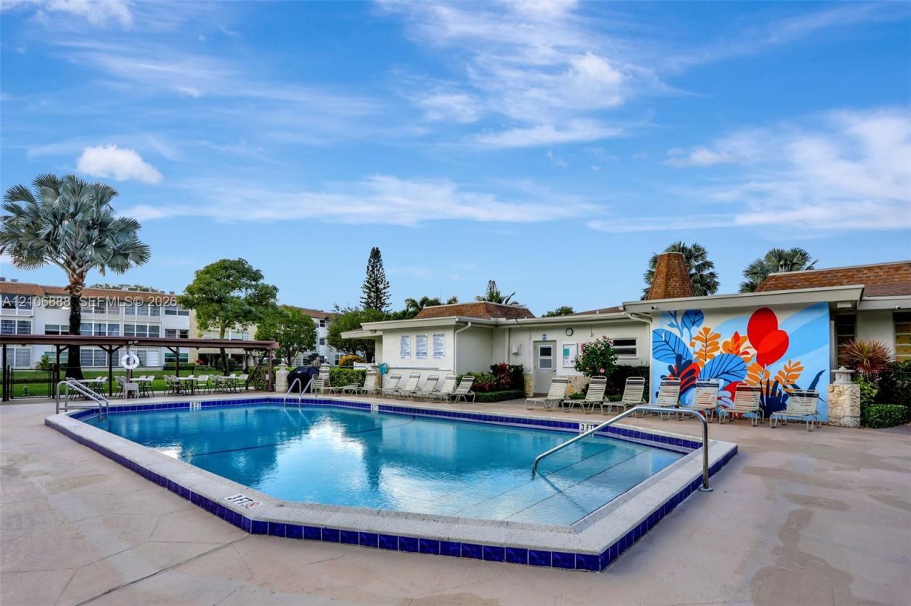 3506 NW 49th Ave , Unit 508, Lauderdale Lakes, FL 33319 Photo