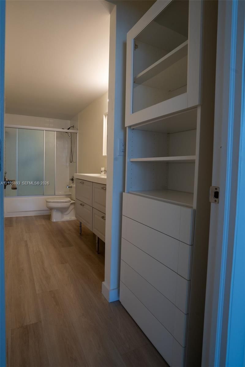 2500 Parkview Dr , Unit 2020, Hallandale Beach, FL 33009 Photo