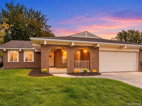 4136 Ironside Drive, Waterford Township, Mi 48329