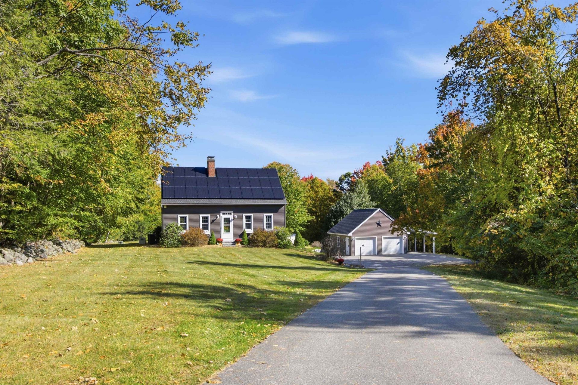 45 Woodhill Hooksett Road, Bow, NH 03304 Main Photo