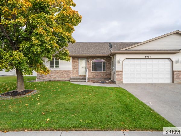 1019 S Edinburg Circle, AMMON, ID 83406