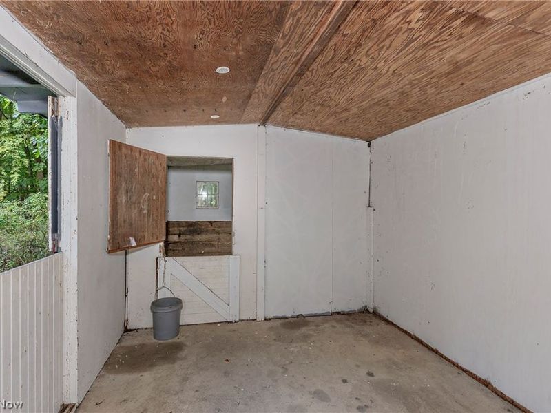 8165 Chagrin Mills Road, Chagrin Falls, OH 44022 Photo 45