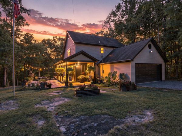 4655 S Pittsburg Mountain Road , South Pittsburg, TN 37380