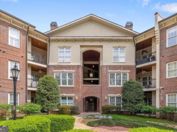 828 Highland Lane NE, Unit 2201, Atlanta, GA 30306