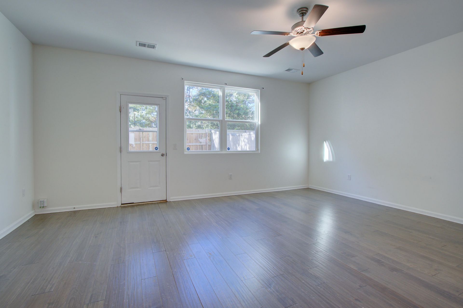 197 Woodward Road Photo 11