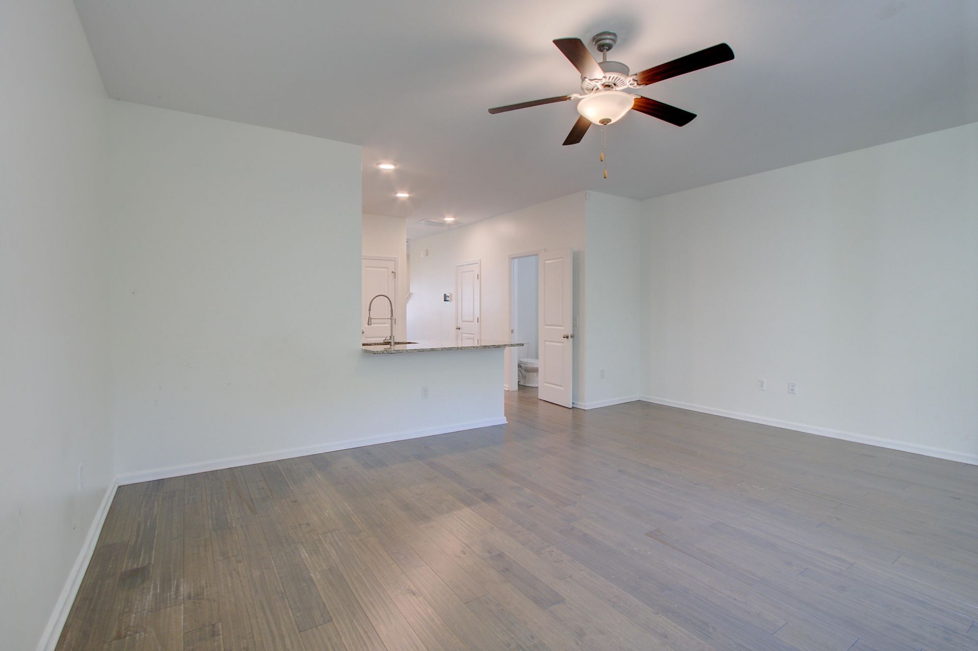 197 Woodward Road Photo 13