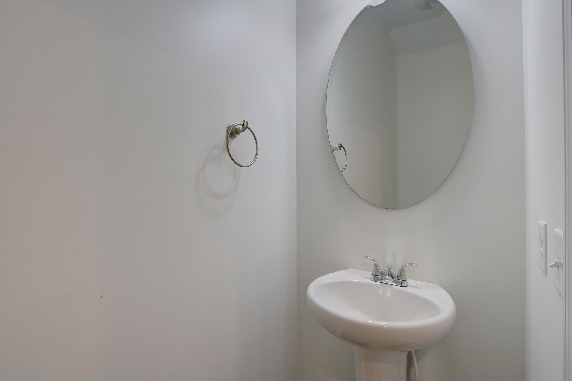 197 Woodward Road Photo 15