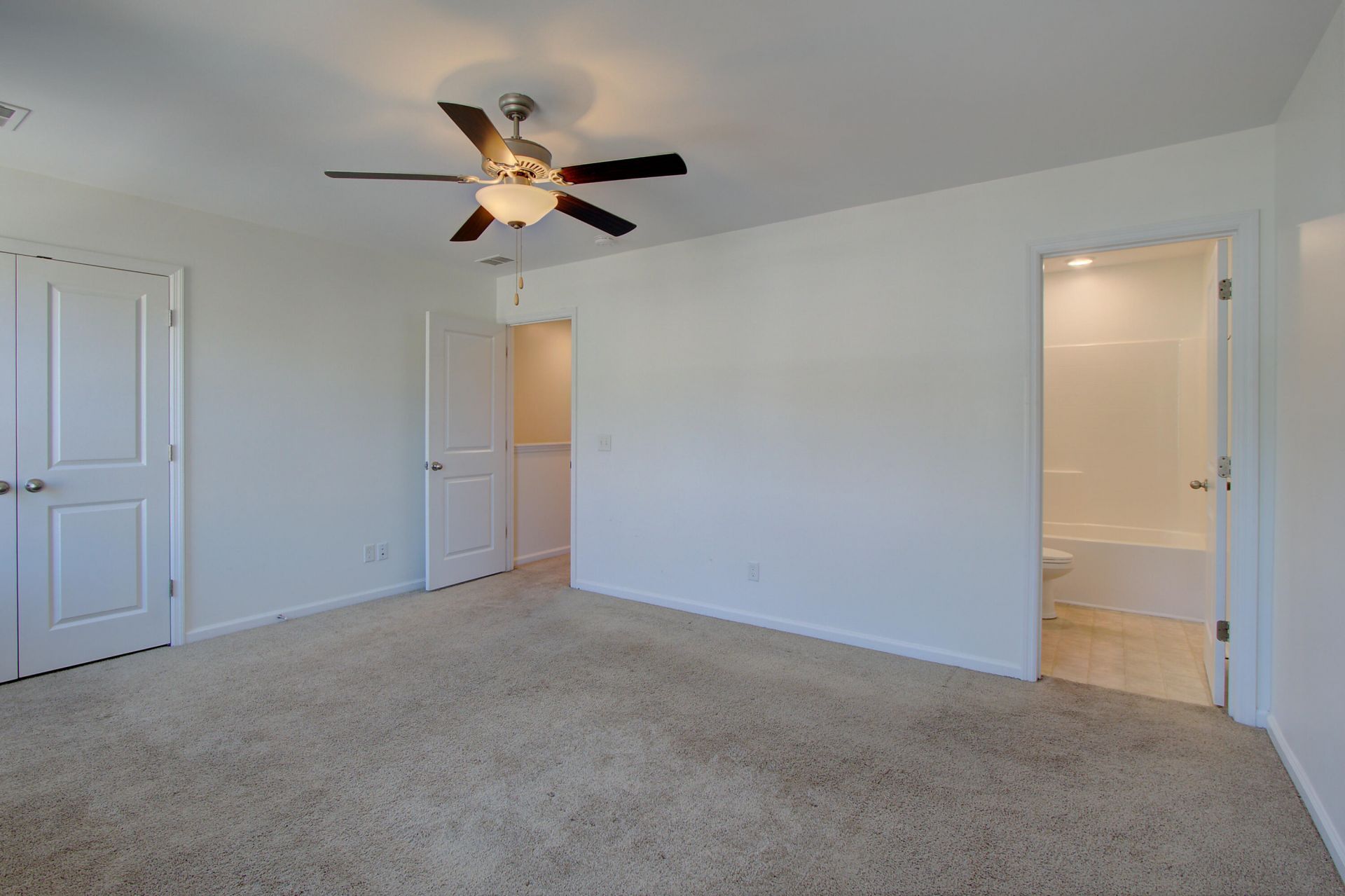 197 Woodward Road Photo 17