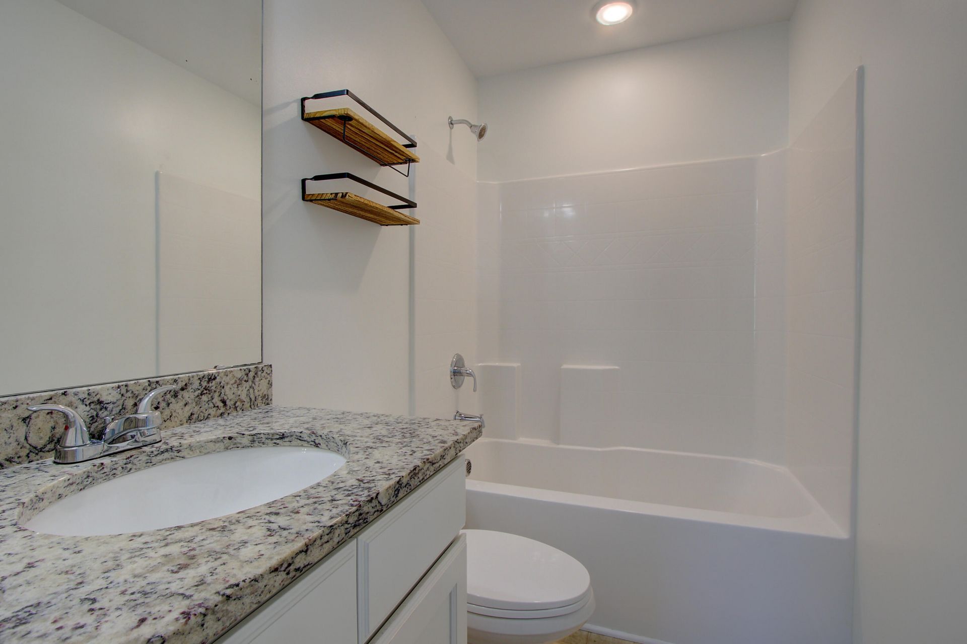 197 Woodward Road Photo 18