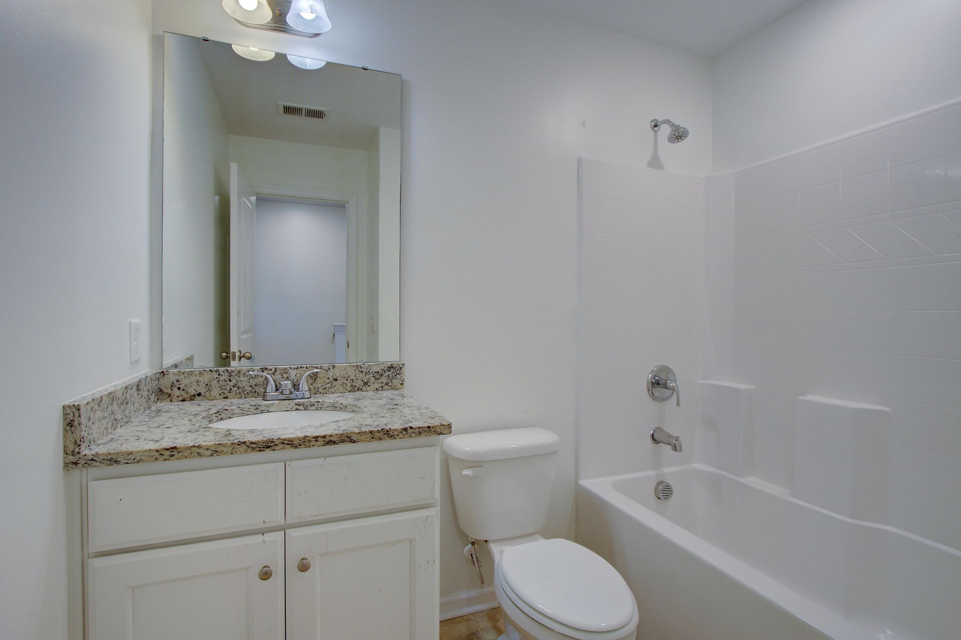 197 Woodward Road Photo 26