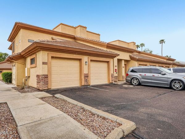 6770 N 47TH Avenue, Unit 2013, Glendale, AZ 85301