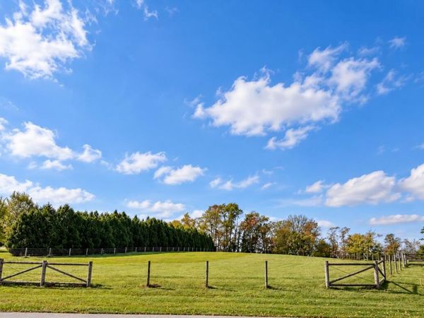 1036 Country Creek Lane , Chesterton, IN 46304
