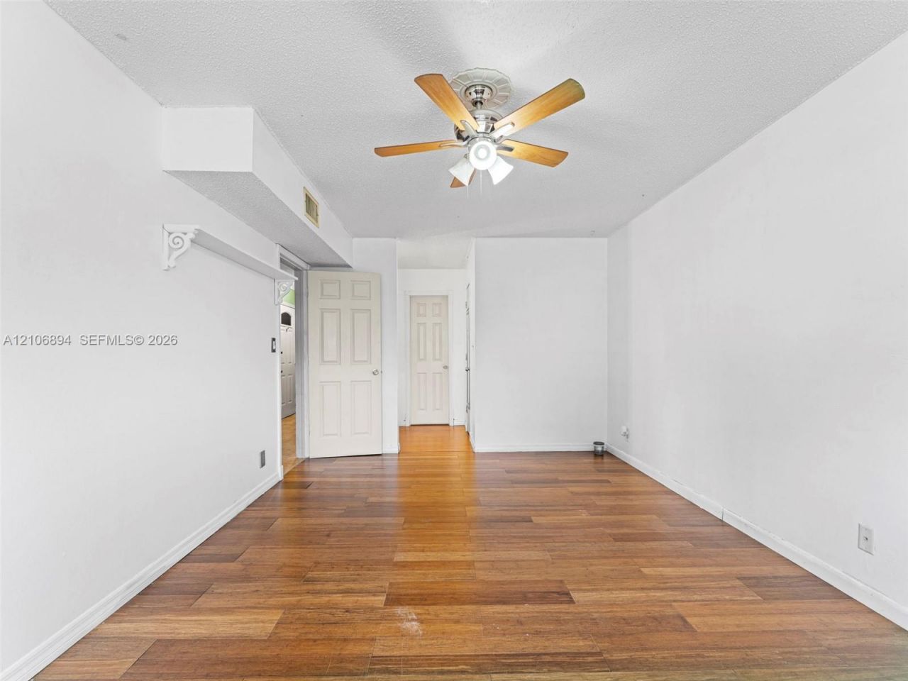 7401 W Sunrise Blvd, Unit B1, Plantation, FL 33313 Photo