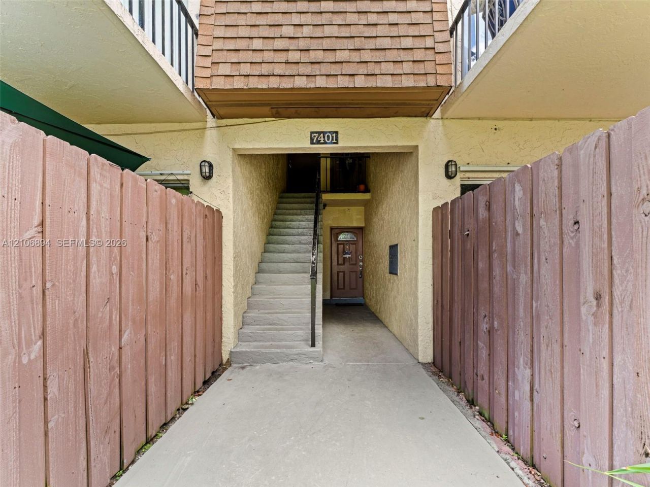 7401 W Sunrise Blvd, Unit B1, Plantation, FL 33313 Photo