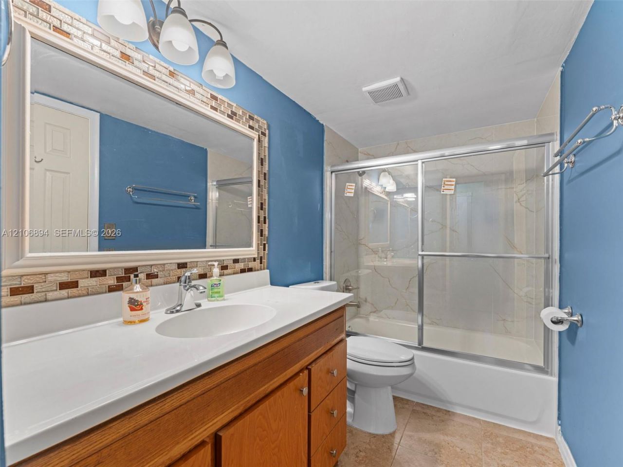 7401 W Sunrise Blvd, Unit B1, Plantation, FL 33313 Photo