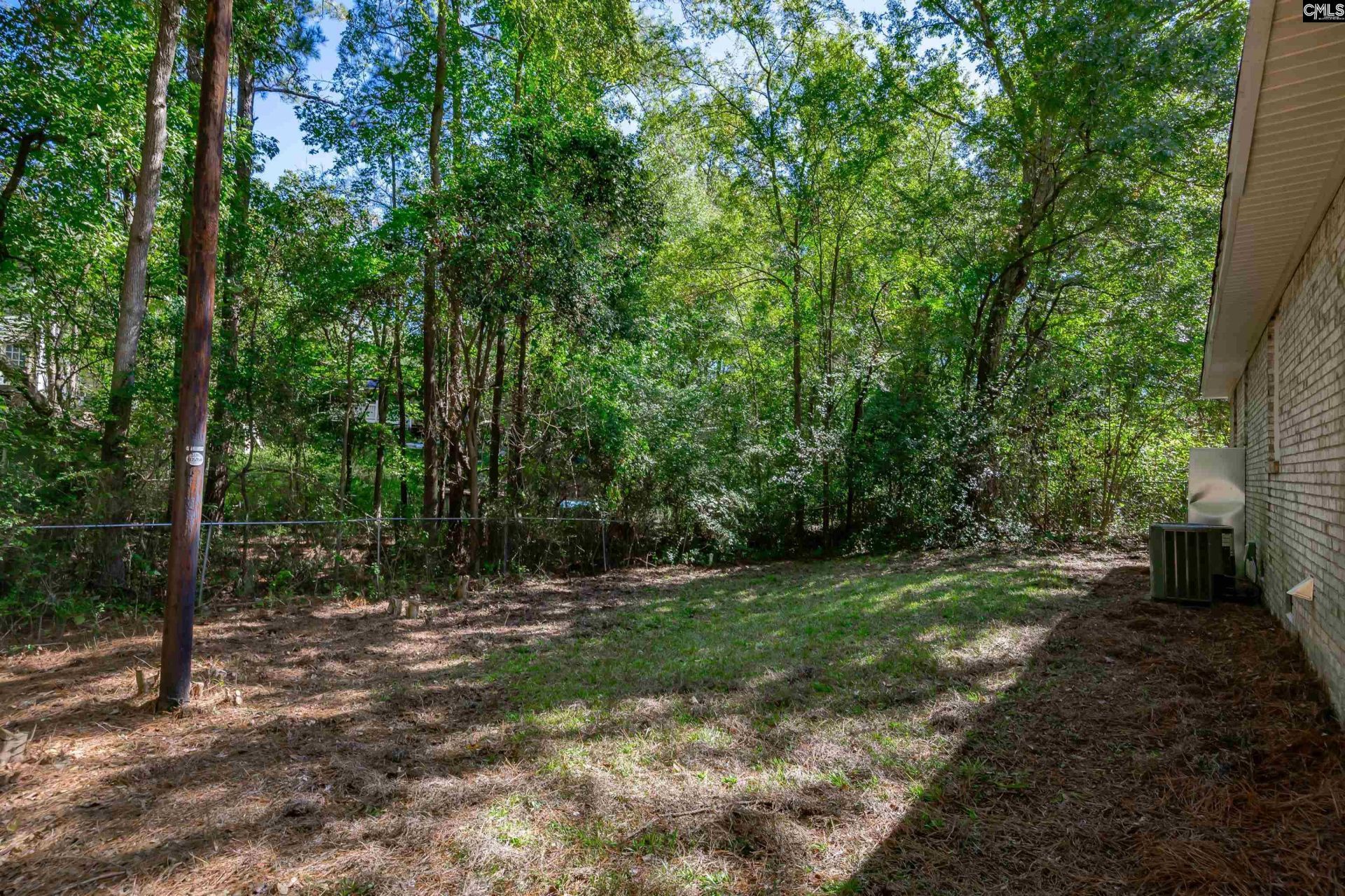 916 Swan Lane  Photo 10