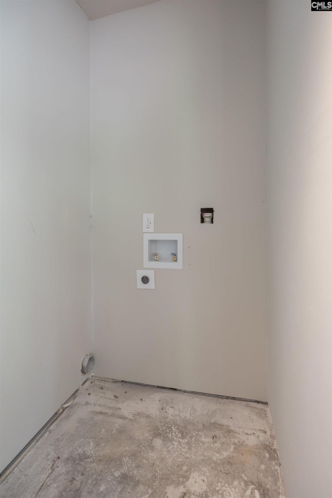 916 Swan Lane  Photo 9