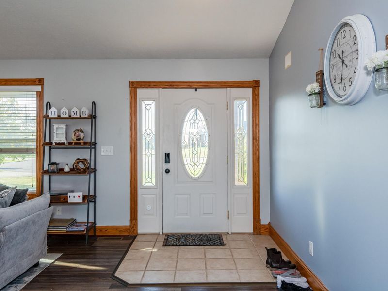 5782 Whispering Wind Drive, Springfield, OH 45504 Photo 10