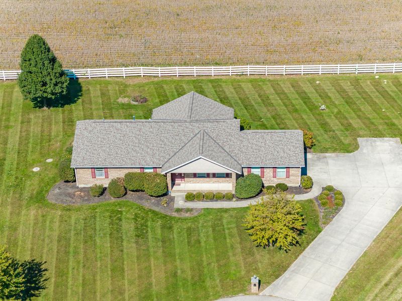 5782 Whispering Wind Drive, Springfield, OH 45504 Photo 45