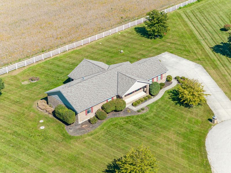 5782 Whispering Wind Drive, Springfield, OH 45504 Photo 46