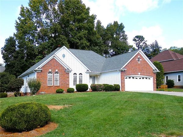 4480 Asbury Place Drive, Clemmons, NC 27012