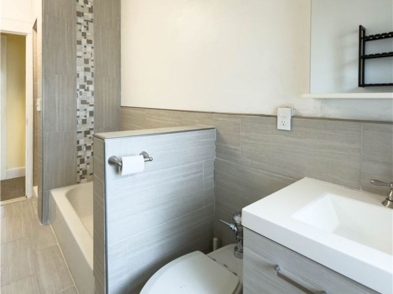 11426 Cedar Glen Parkway, Unit D6, Cleveland, OH 44106 Photo 25
