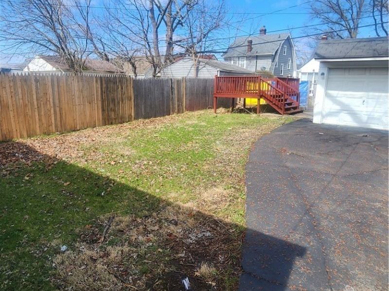 16117 Glendale Avenue, Cleveland, OH 44128 Photo 2