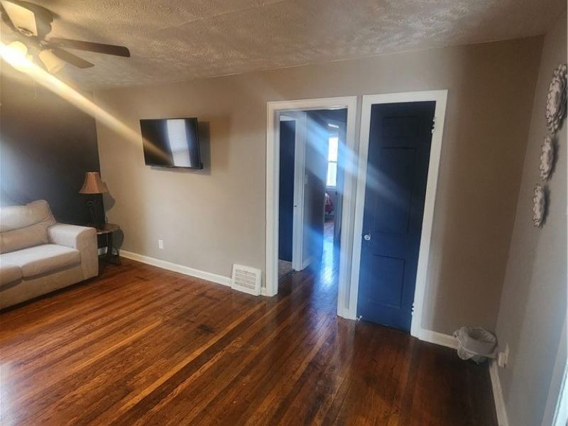 16117 Glendale Avenue, Cleveland, OH 44128 Photo 8